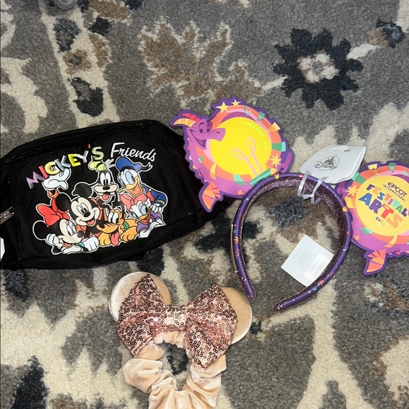 DISNEY BUNDLE - 3 PIECES‎